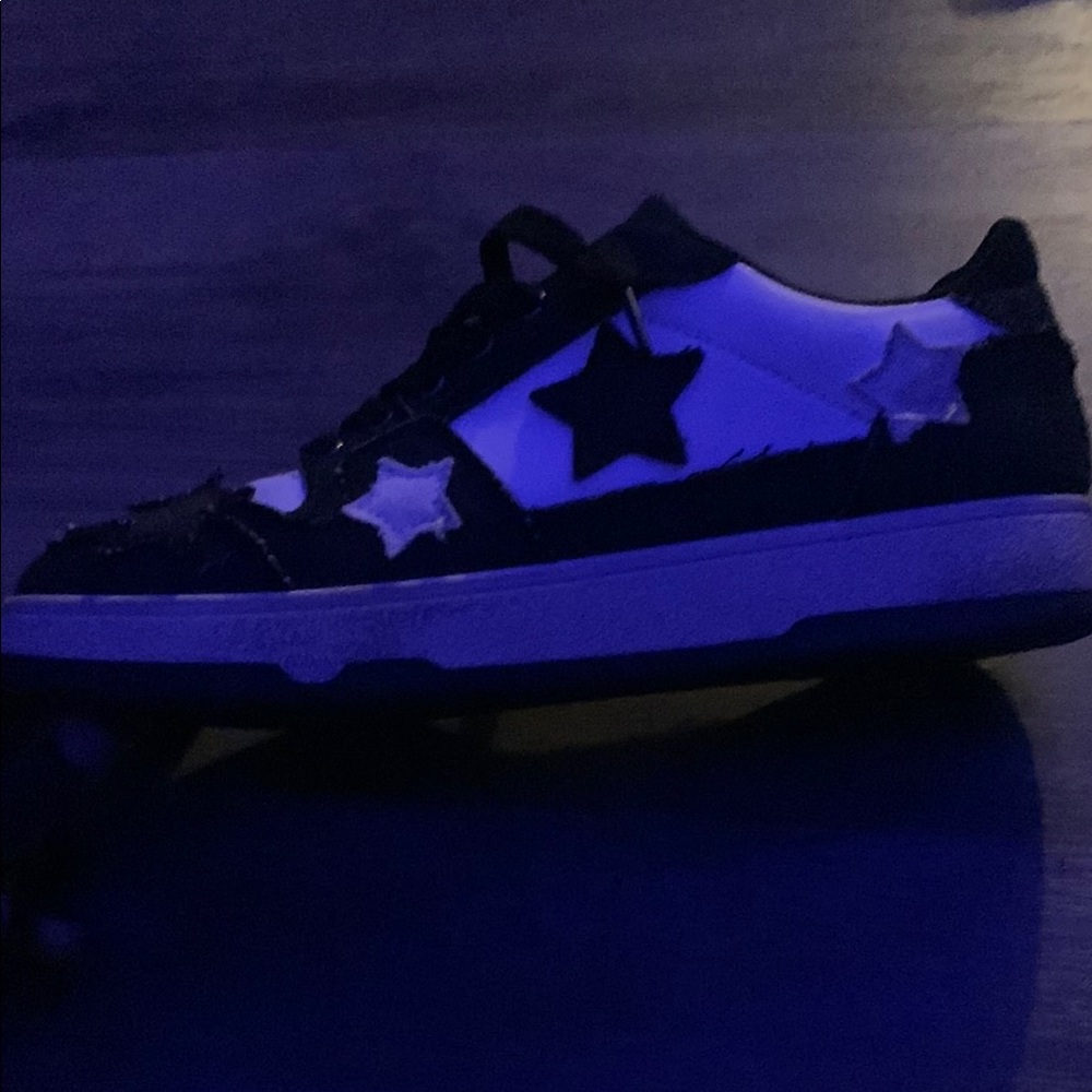 Black and white designer Star shoes